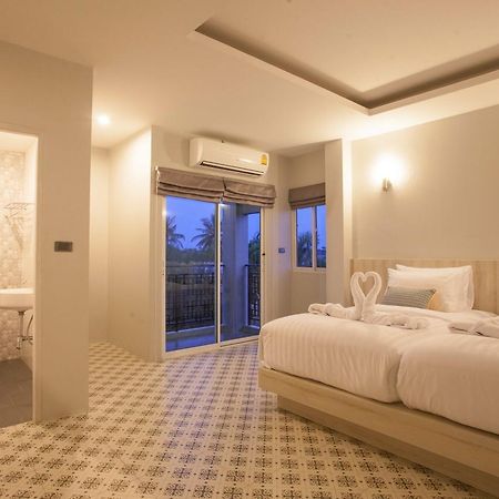 Nature Pine Residence Rawai Екстер'єр фото