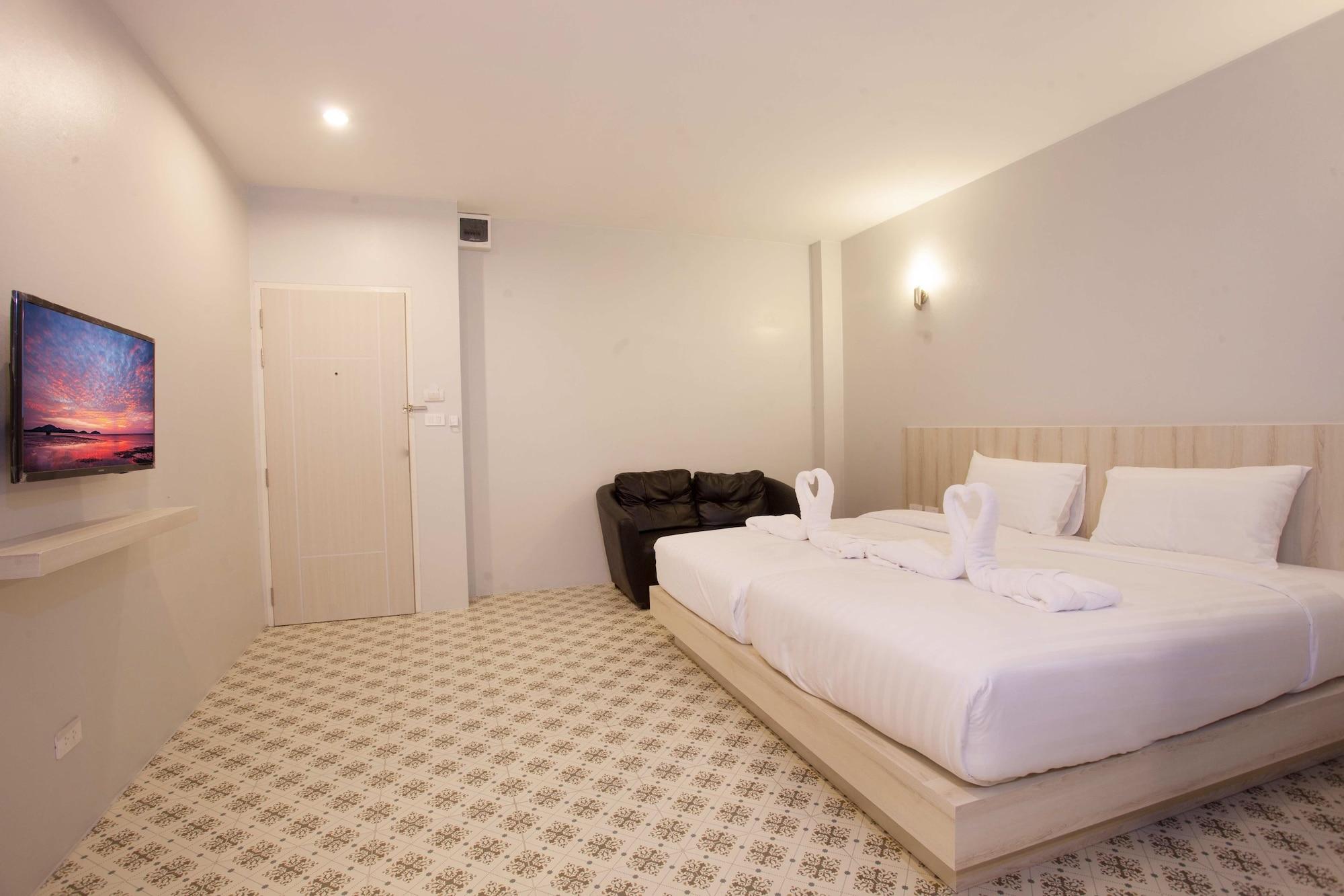 Nature Pine Residence Rawai Екстер'єр фото