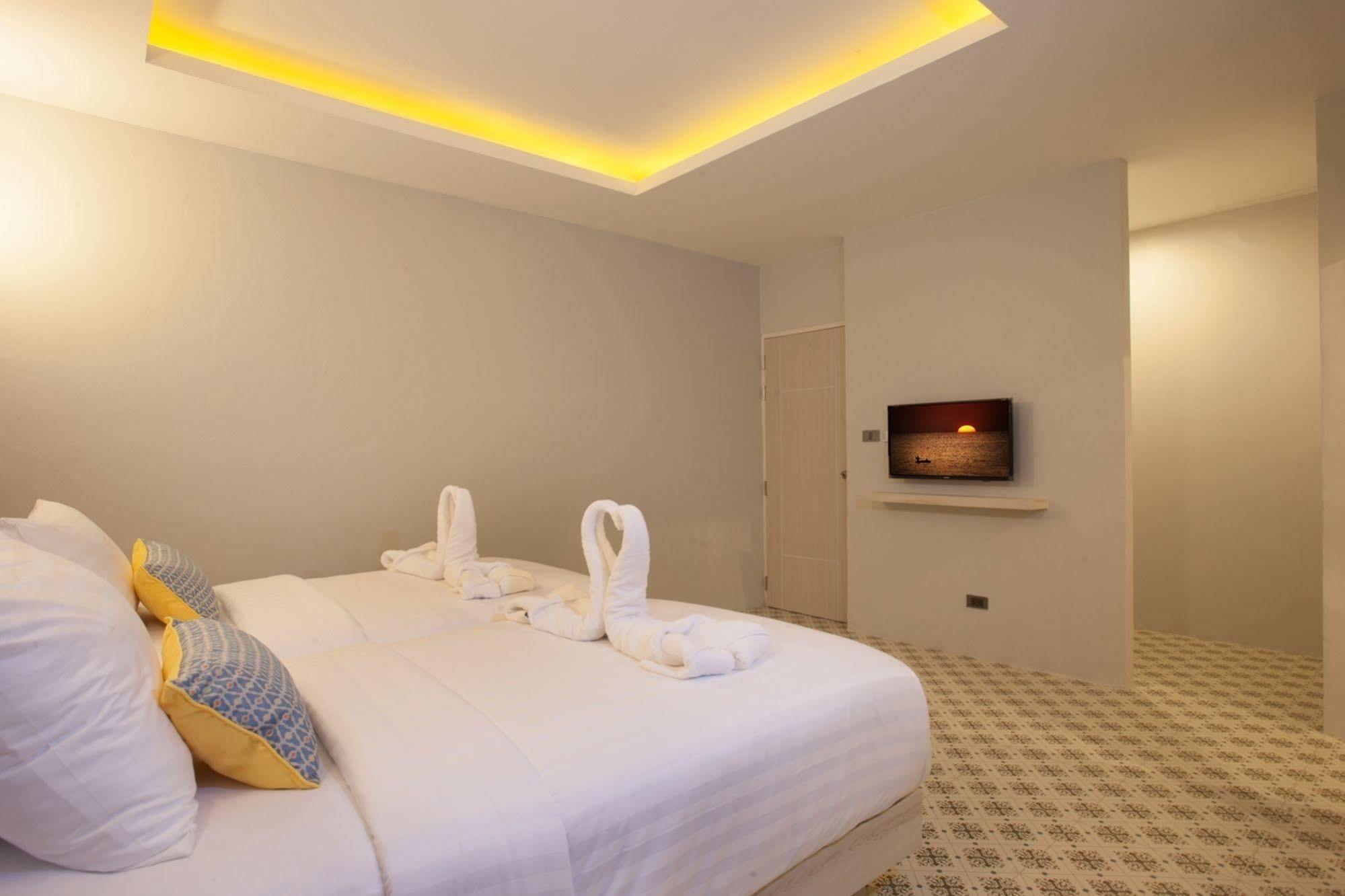 Nature Pine Residence Rawai Екстер'єр фото